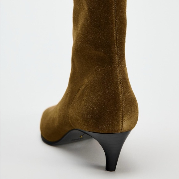 Zara Suede Kitten heel boots - Picture 6 of 6